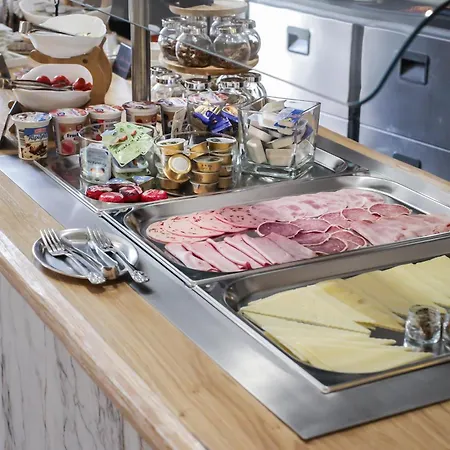 Ξενοδοχείο Belaggio 3*